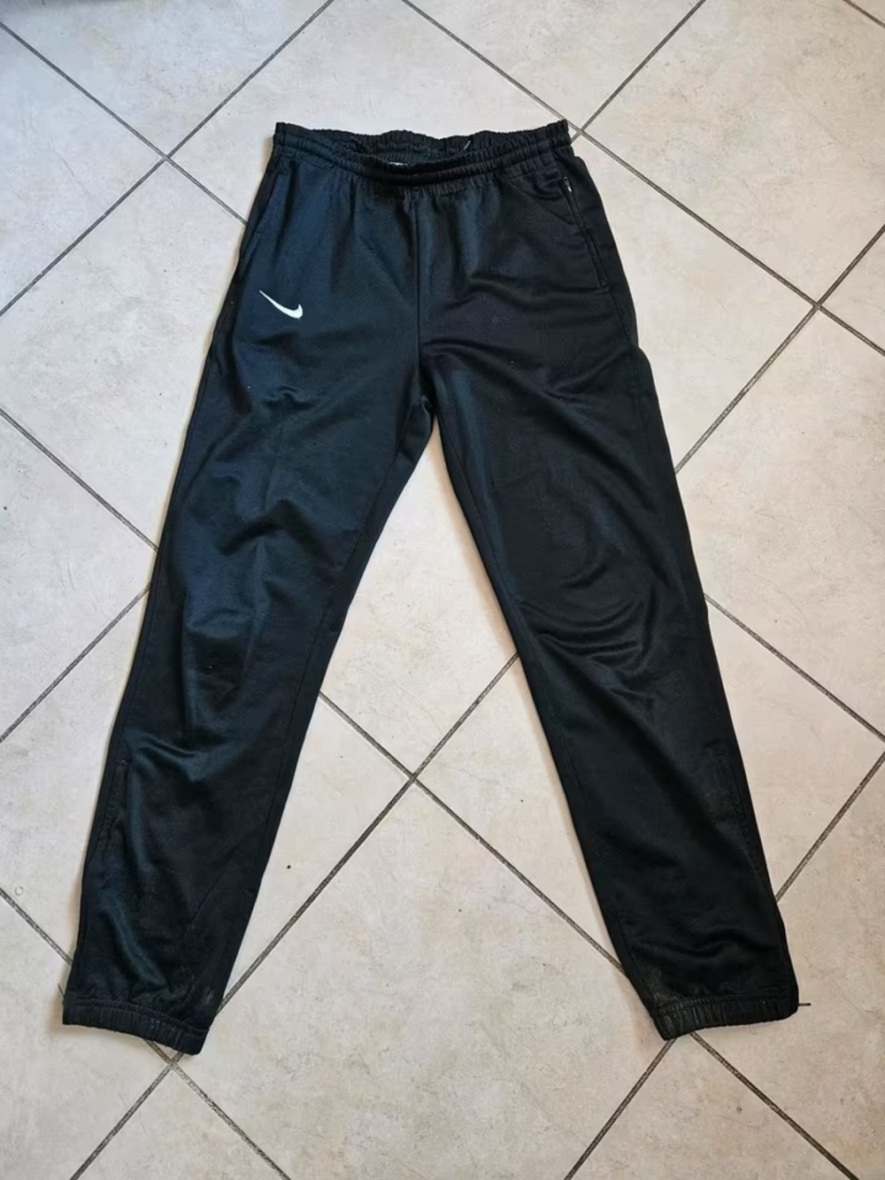 Nike Black Men's Dri-FIT Jogger Sweatpants with White Swoosh